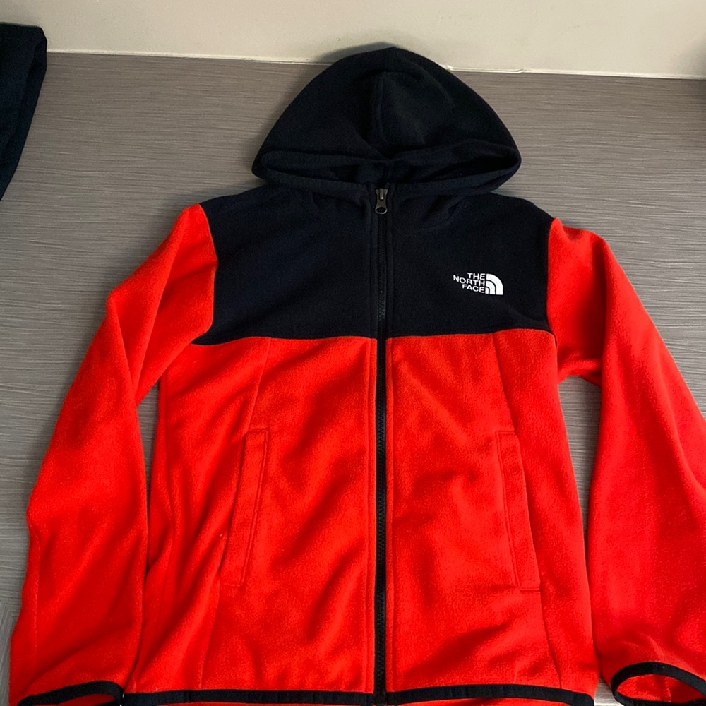 Kids northface fleece jacket. Worn once.